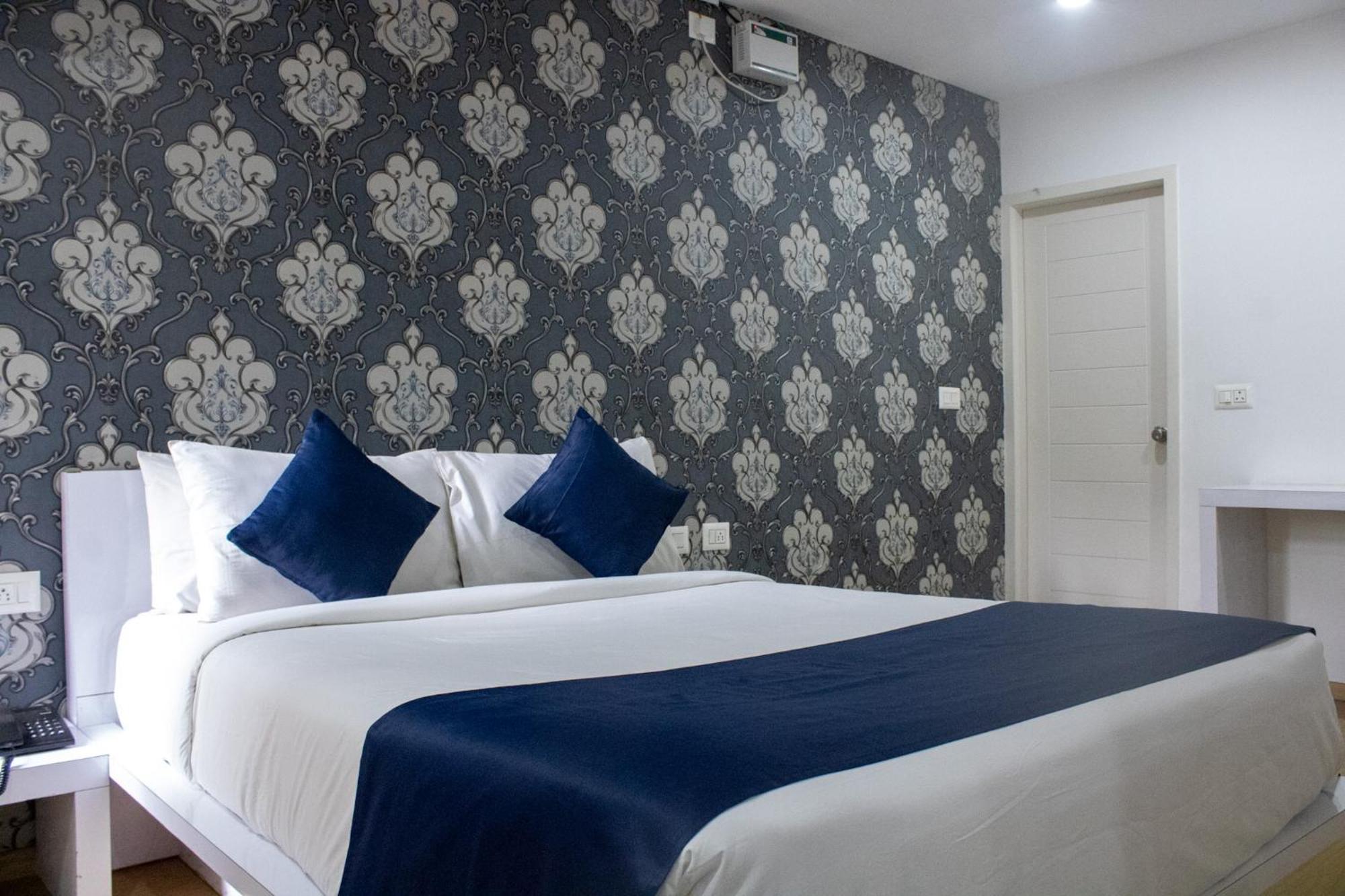 Mystic Hotel Koramangala Bangalore Extérieur photo
